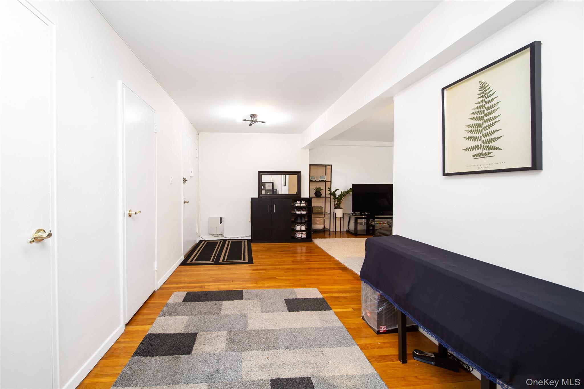 #4 photo, 241-20 Northern Boulevard, কুইন্‌স Douglaston , NY 11362