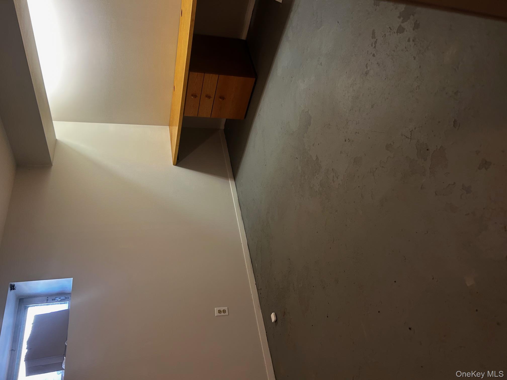 #12 photo, 551 Emerson Street, নাসাউ কাউন্টি Uniondale , NY 11553