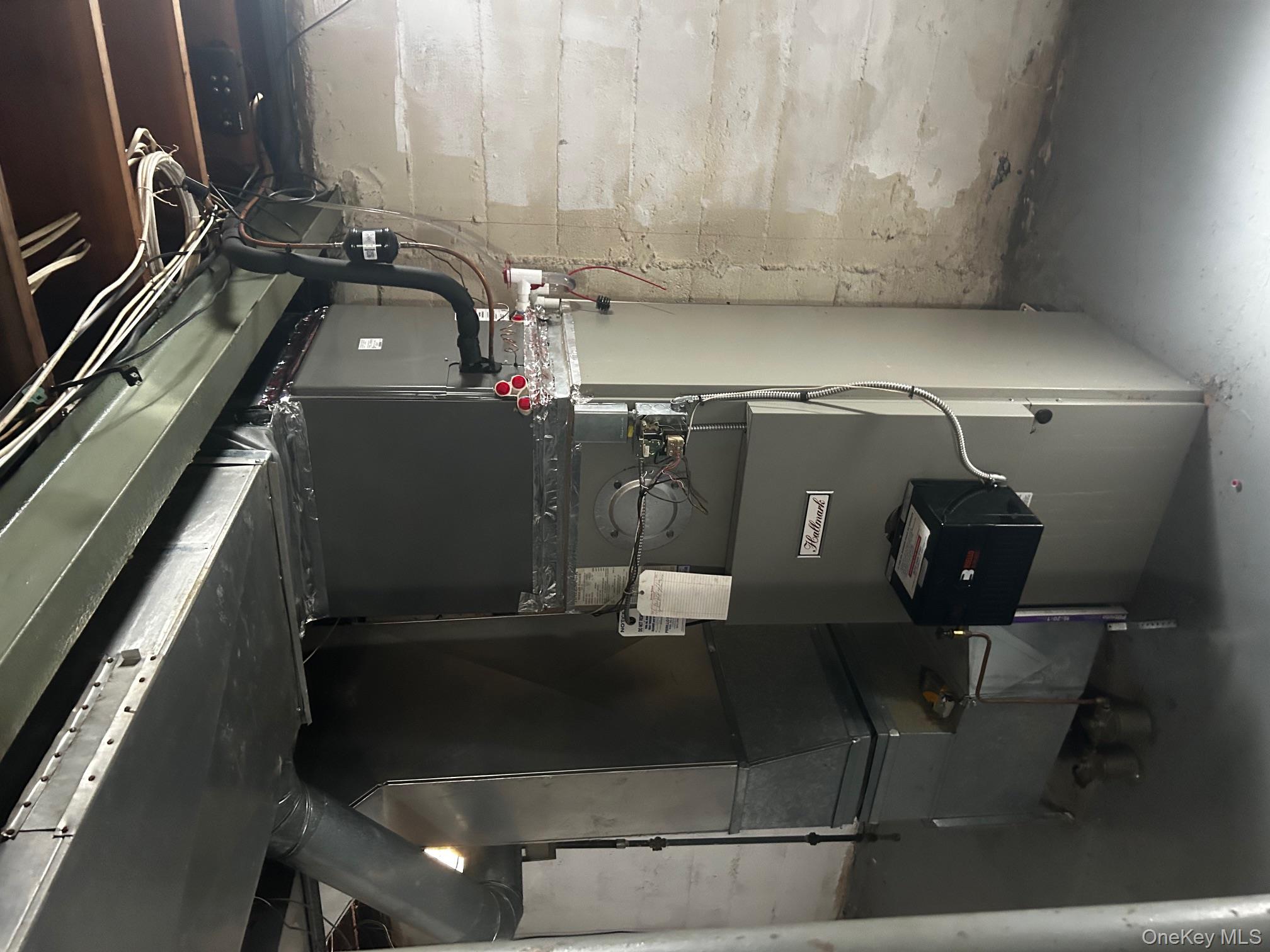 #14 photo, 551 Emerson Street, নাসাউ কাউন্টি Uniondale , NY 11553