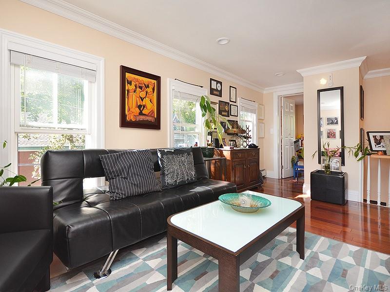 #13 photo, 82 Central Avenue, নাসাউ কাউন্টি Sea Cliff , NY 11579