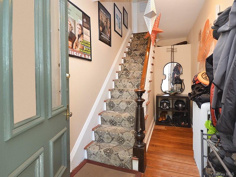 #2 photo, 82 Central Avenue, নাসাউ কাউন্টি Sea Cliff , NY 11579