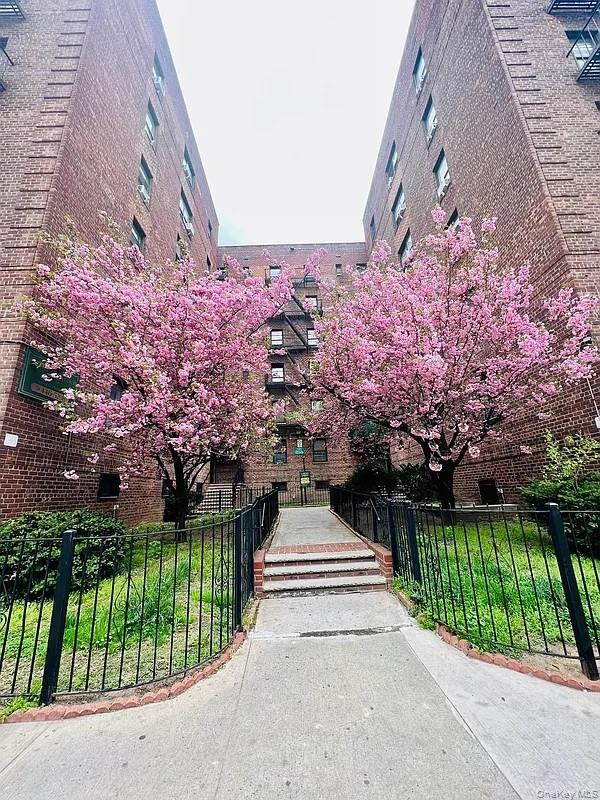 #6 photo, 4421 Macnish Street, কুইন্‌স Elmhurst , NY 11373