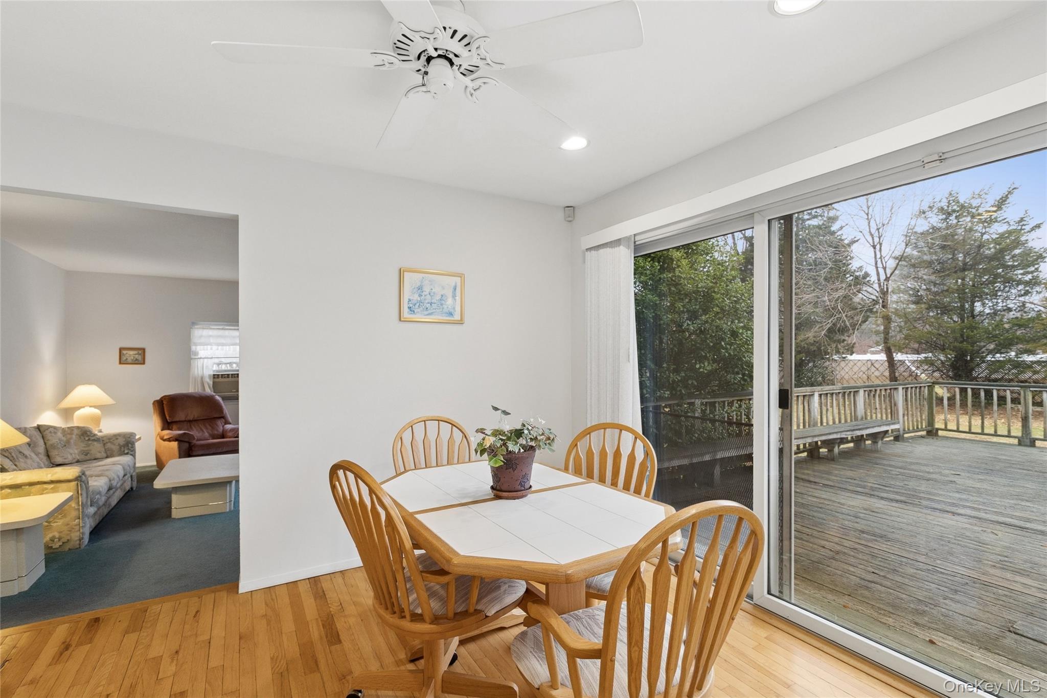 #14 photo, 72 Jarvin Road, 롱 아일랜드 Port Jefferson Station , NY 11776