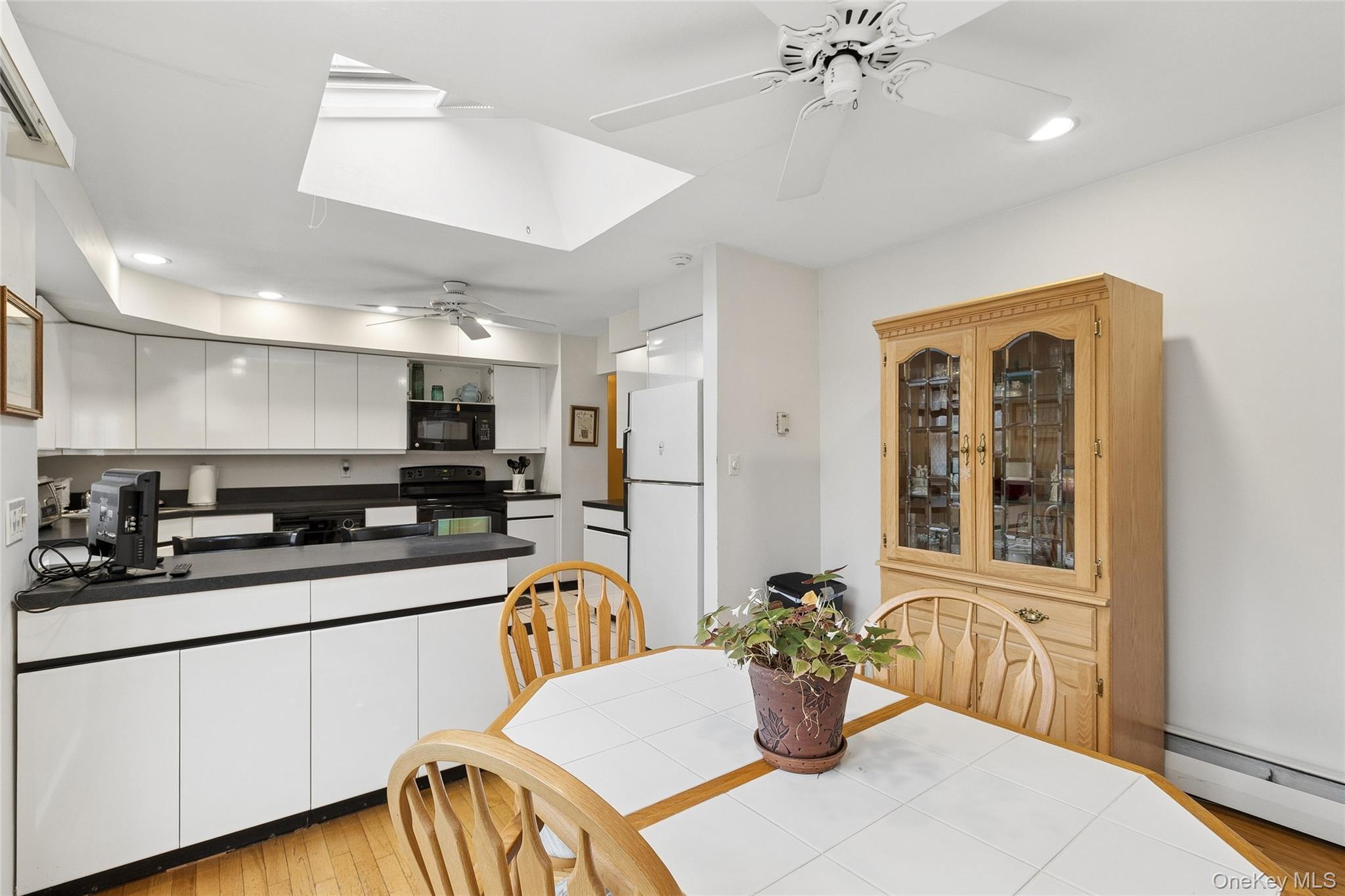 #15 photo, 72 Jarvin Road, 롱 아일랜드 Port Jefferson Station , NY 11776