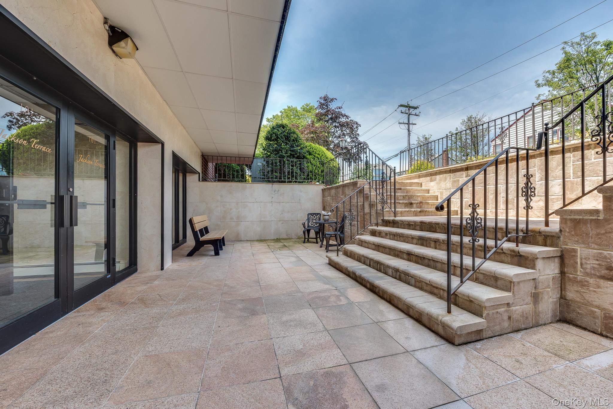 #3 photo, 101 Jackson Avenue, নাসাউ কাউন্টি Mineola , NY 11501