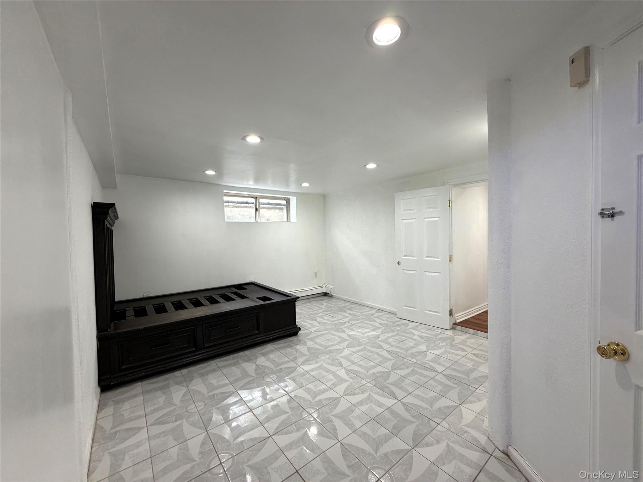 #11 photo, 381 Marguerite Avenue, South Floral Park , NY 11001