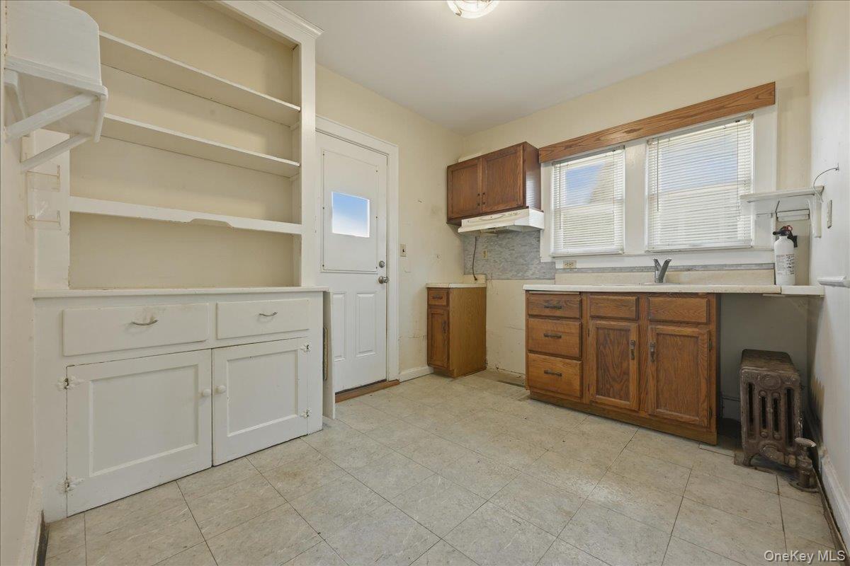 #11 photo, 739 Edward Street, North Baldwin , NY 11510