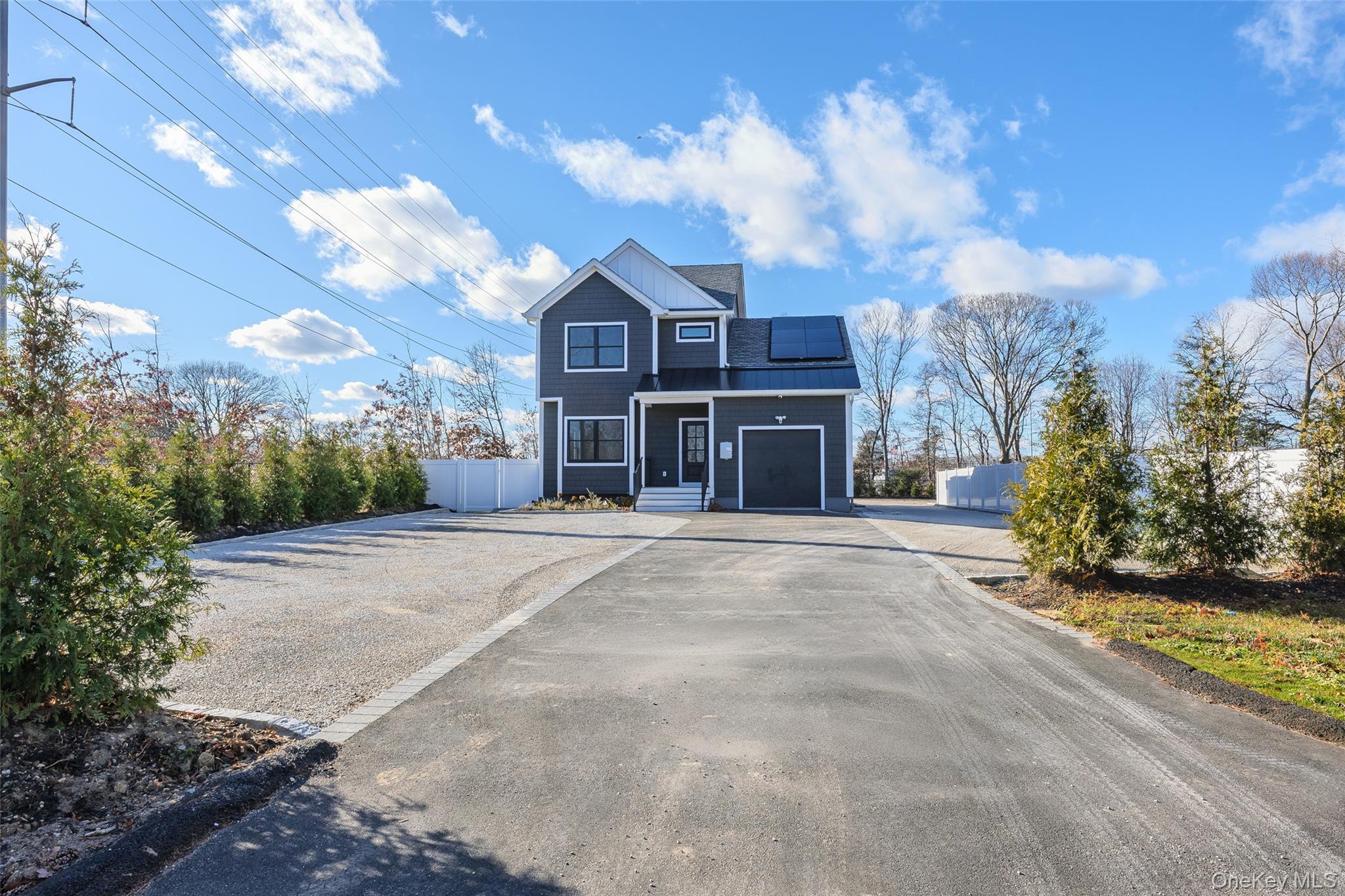 #12 photo, 42 Lamport Avenue, সাফোক কাউন্টি Port Jefferson , NY 11776