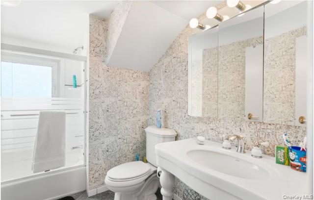 #19 photo, 890 Thompson Drive, সাফোক কাউন্টি Bay Shore , NY 11706