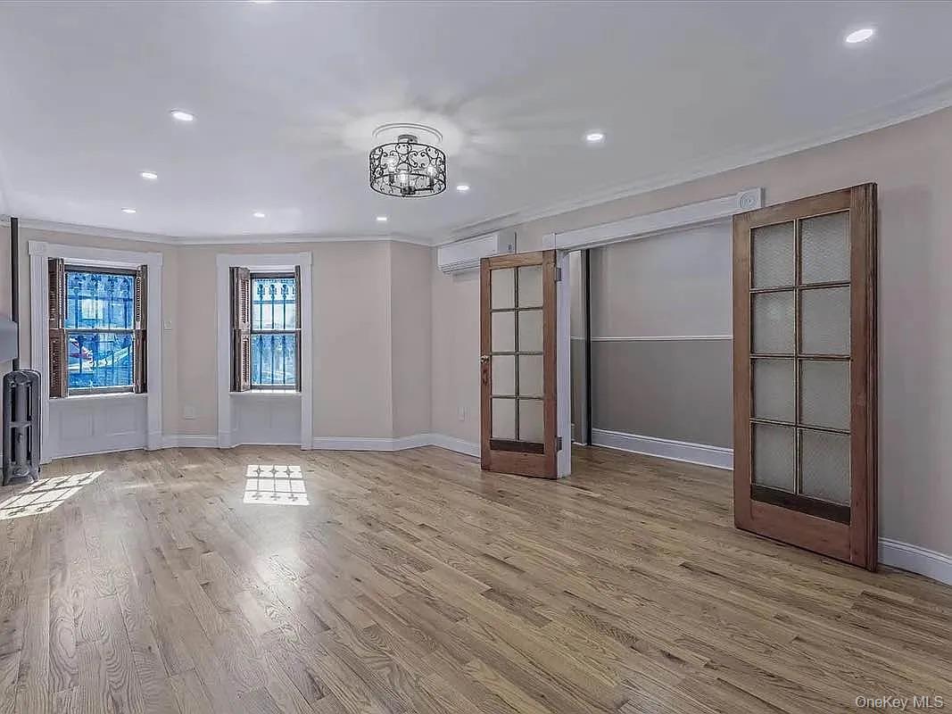 #3 photo, 643 Decatur Street, ব্রুকলিন Brooklyn , NY 11233