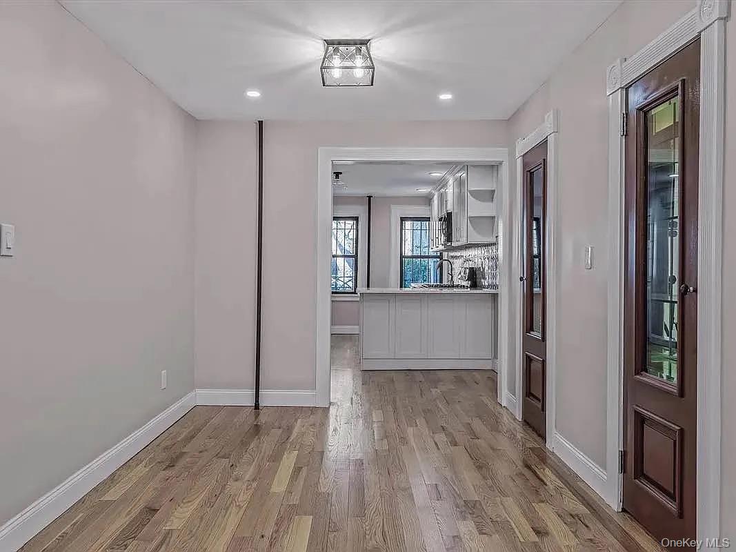 #4 photo, 643 Decatur Street, ব্রুকলিন Brooklyn , NY 11233