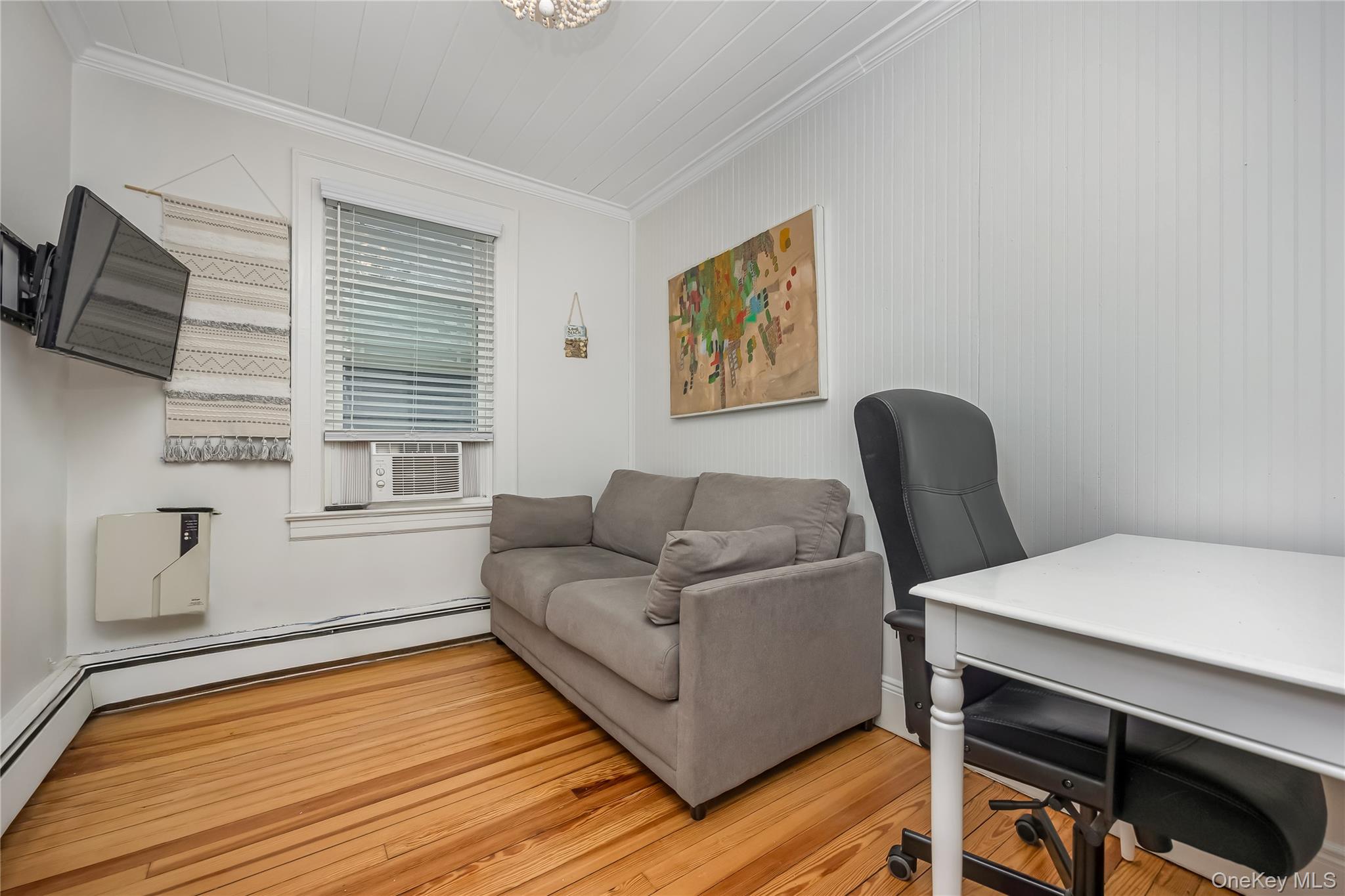 #11 photo, 96 Oregon Street, Long Beach , NY 11561