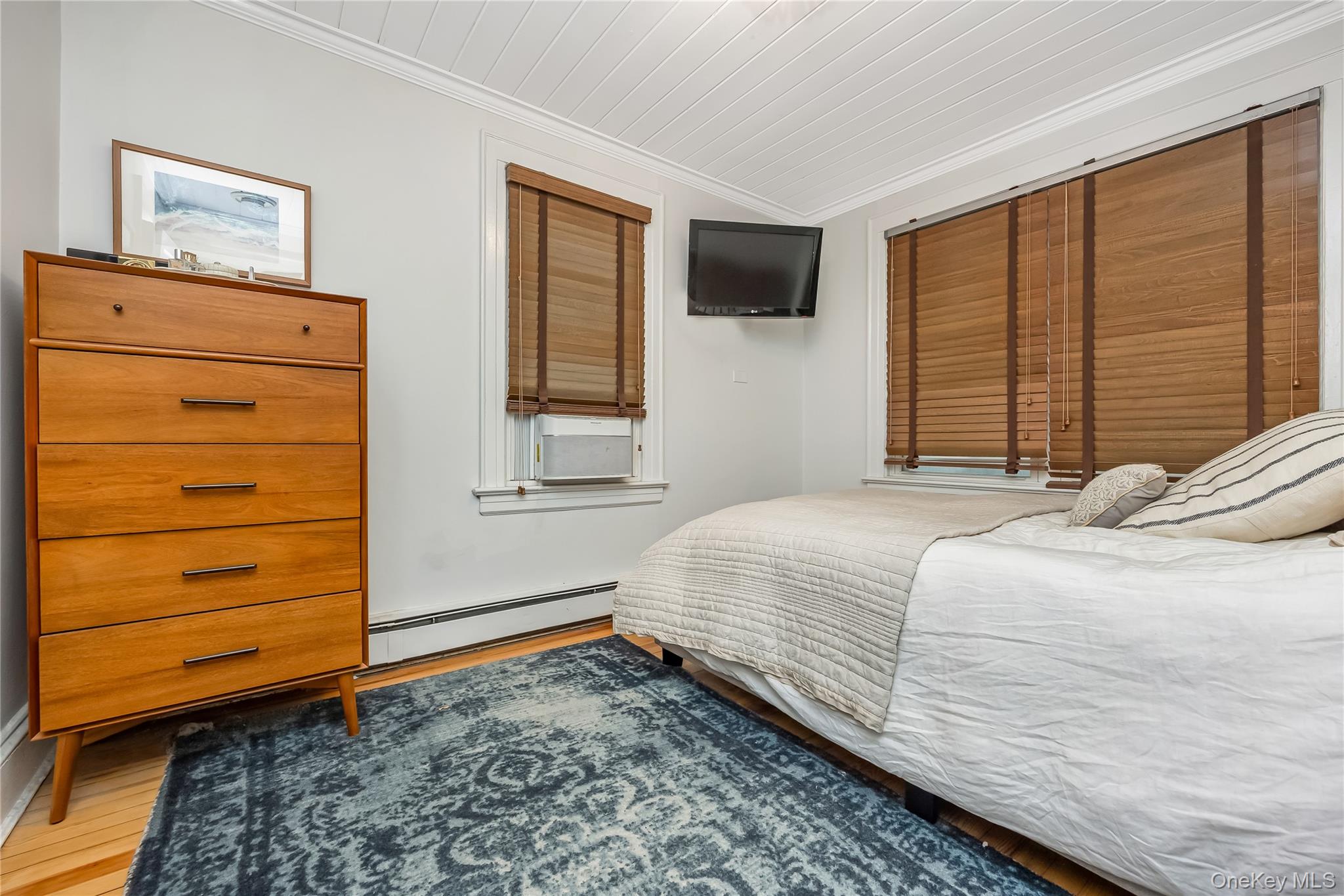 #12 photo, 96 Oregon Street, Long Beach , NY 11561