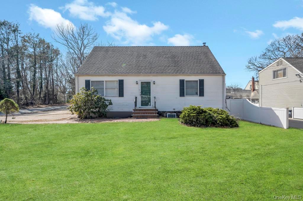 #2 photo, 532 Park Avenue, 롱 아일랜드 Centereach , NY 11720