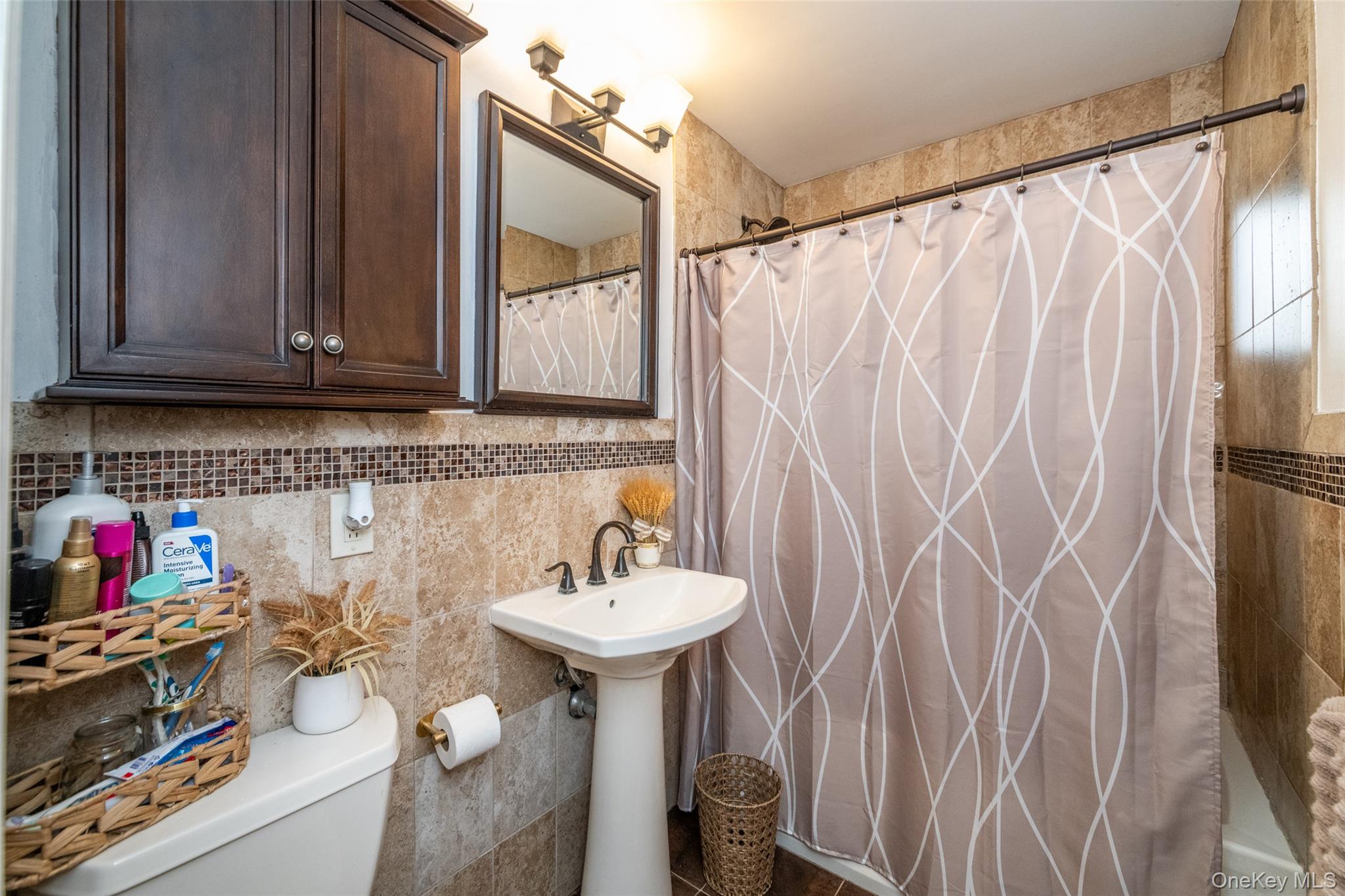 #10 photo, 2531 Hollers Avenue, ব্রঙ্কস Bronx , NY 10475