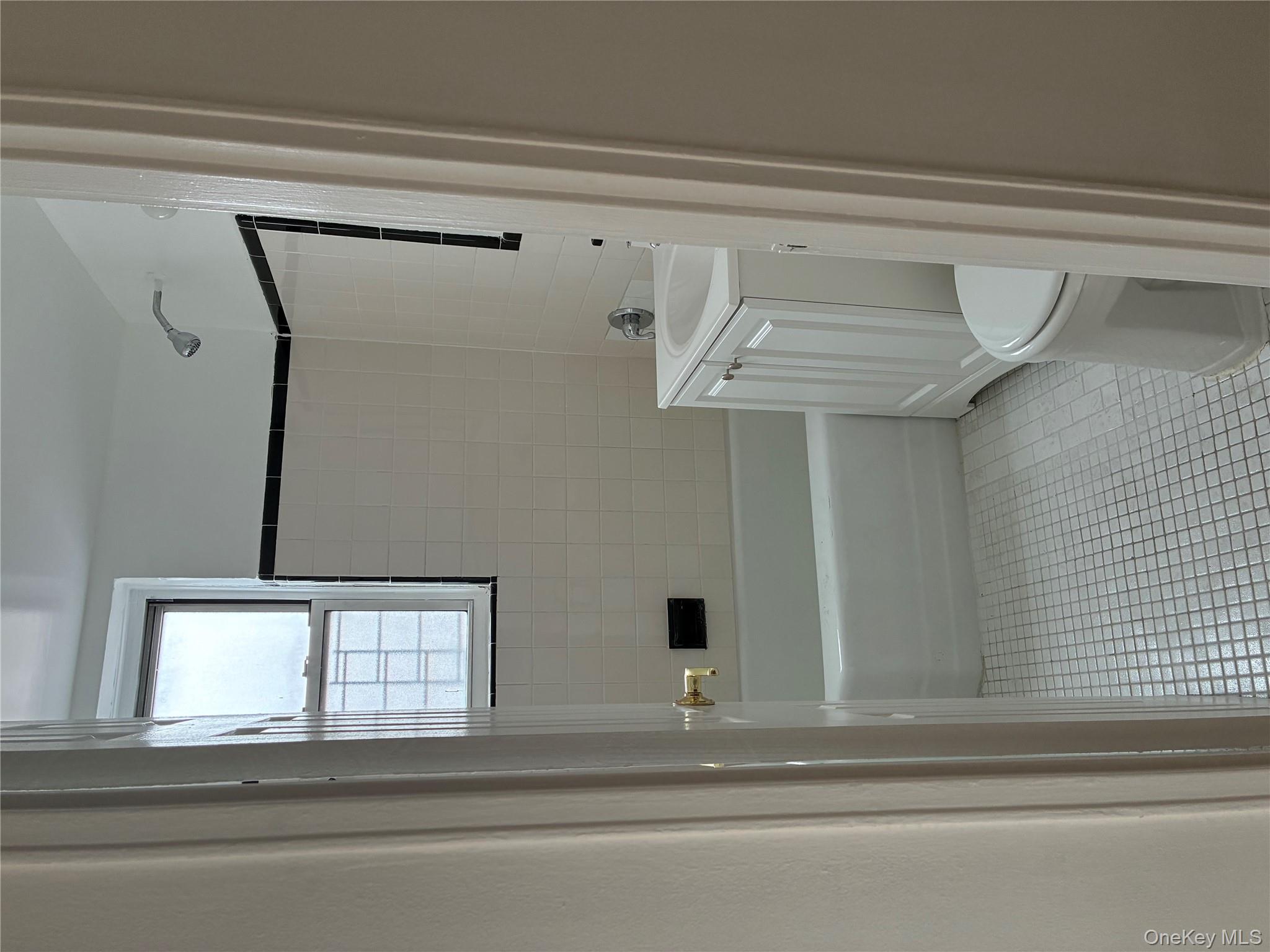 #12 photo, 610 Waring Avenue, ব্রঙ্কস Bronx , NY 10467