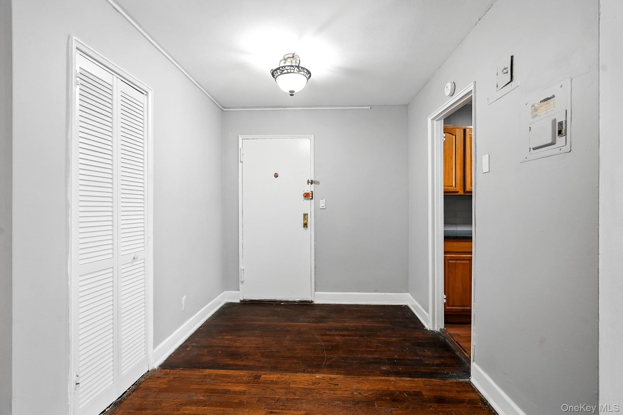 #5 photo, 650 Warburton Avenue, Yonkers , NY 10701