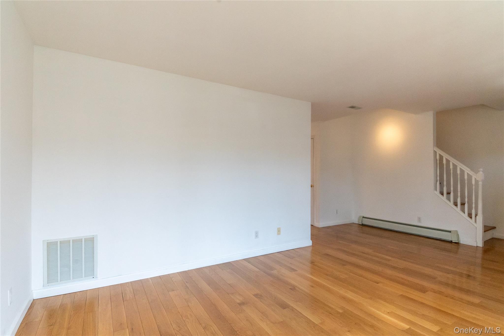 #8 photo, 717 Kimball Avenue, Yonkers , NY 10704