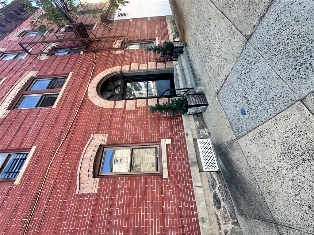 #1 photo, 6 Parsons Street, Harrison , NY 10528