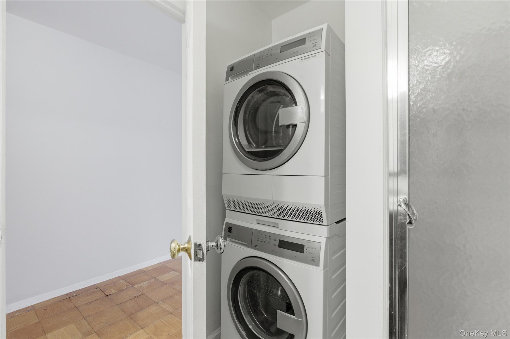 #18 photo, 51 Jefferson Oval, Yorktown Heights , NY 10598