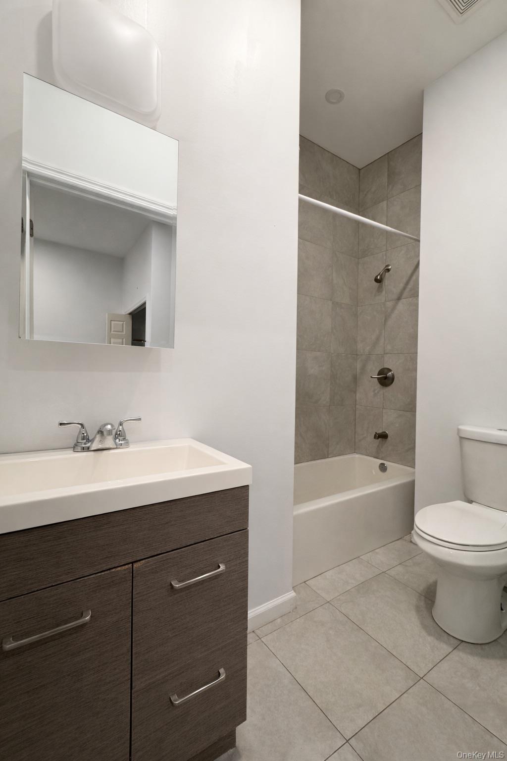 #6 photo, 420 Broadway, Monticello , NY 12701