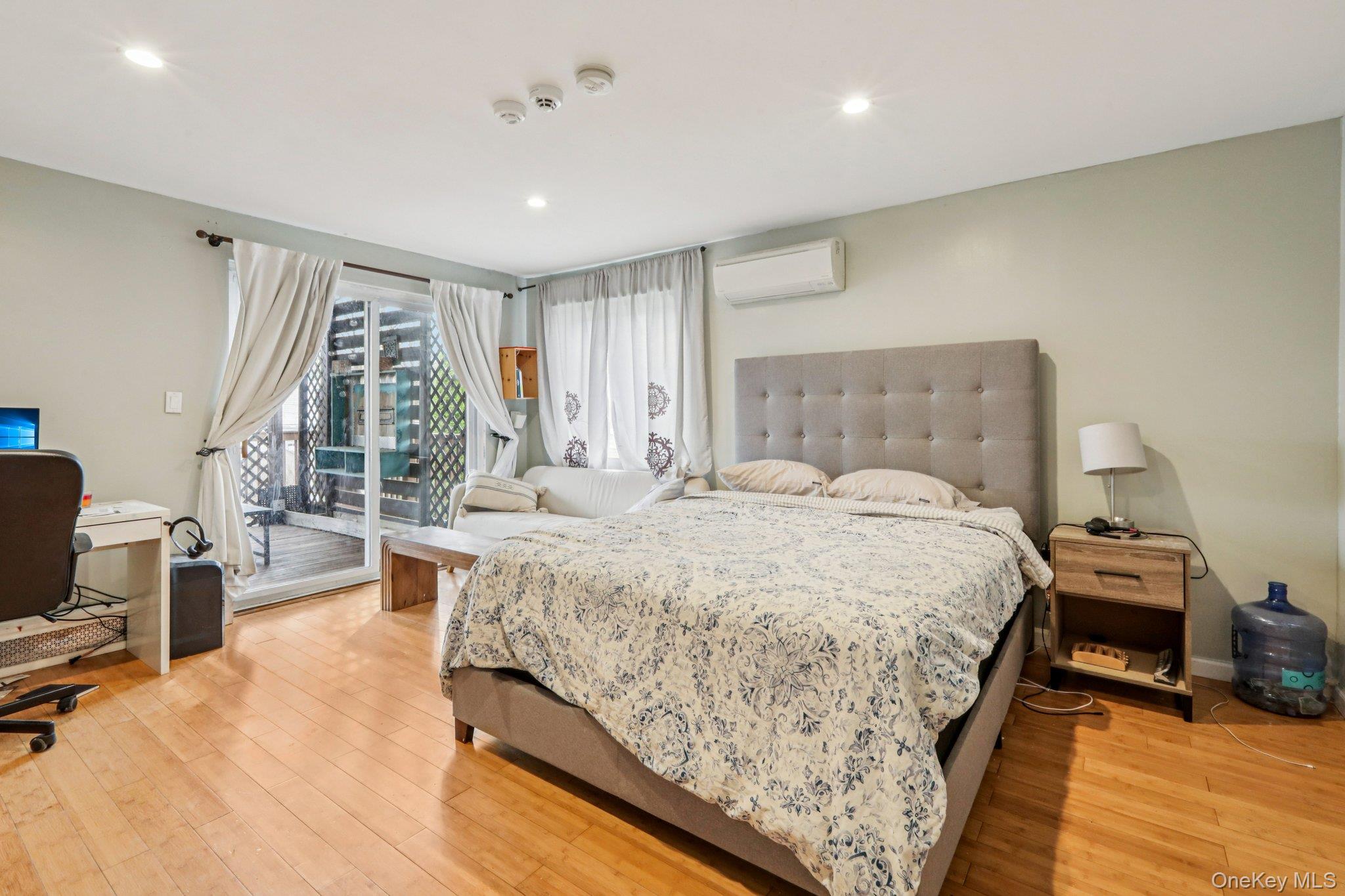 #14 photo, 19 Parker Avenue, New City , NY 10956