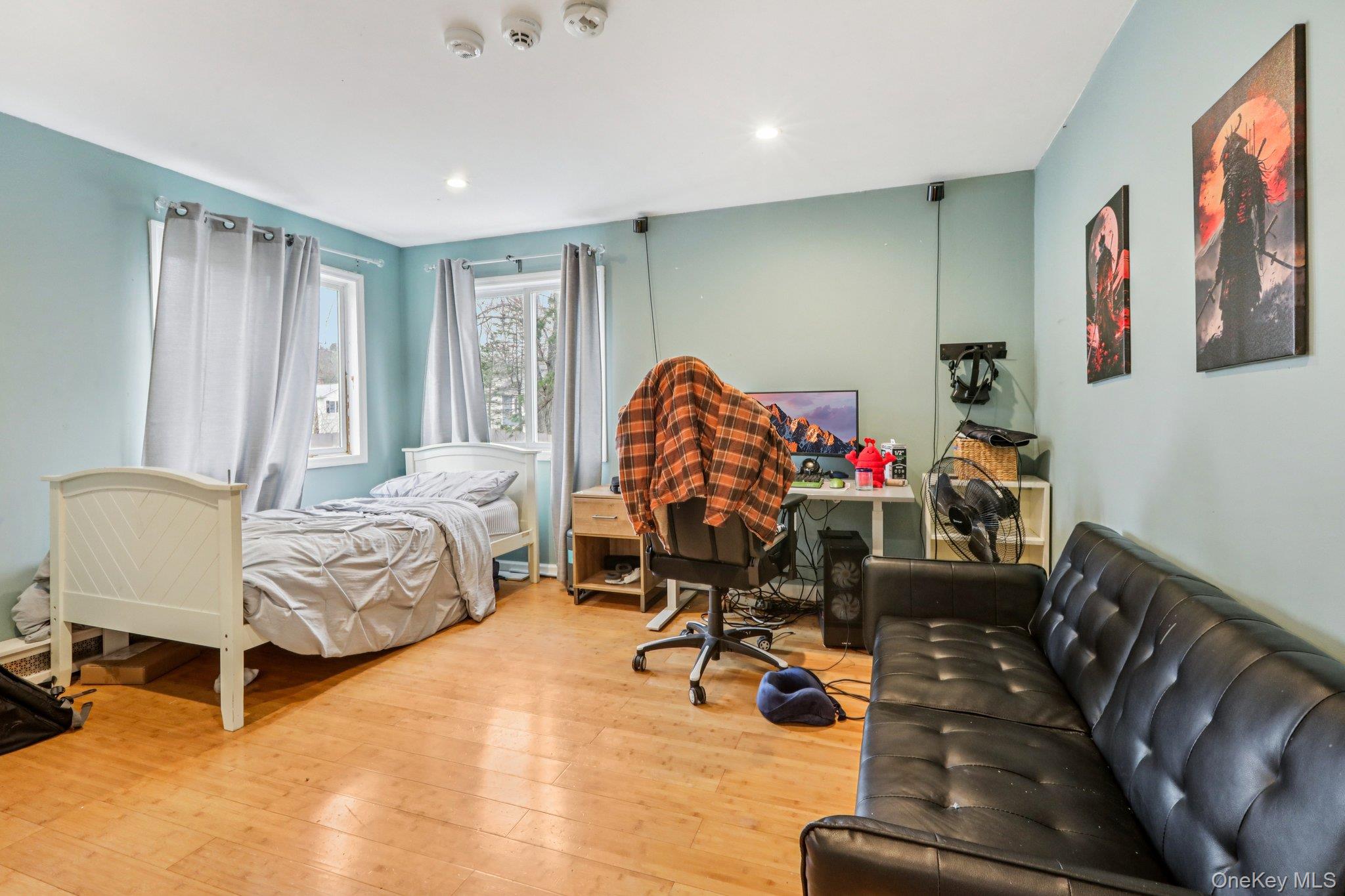 #18 photo, 19 Parker Avenue, New City , NY 10956