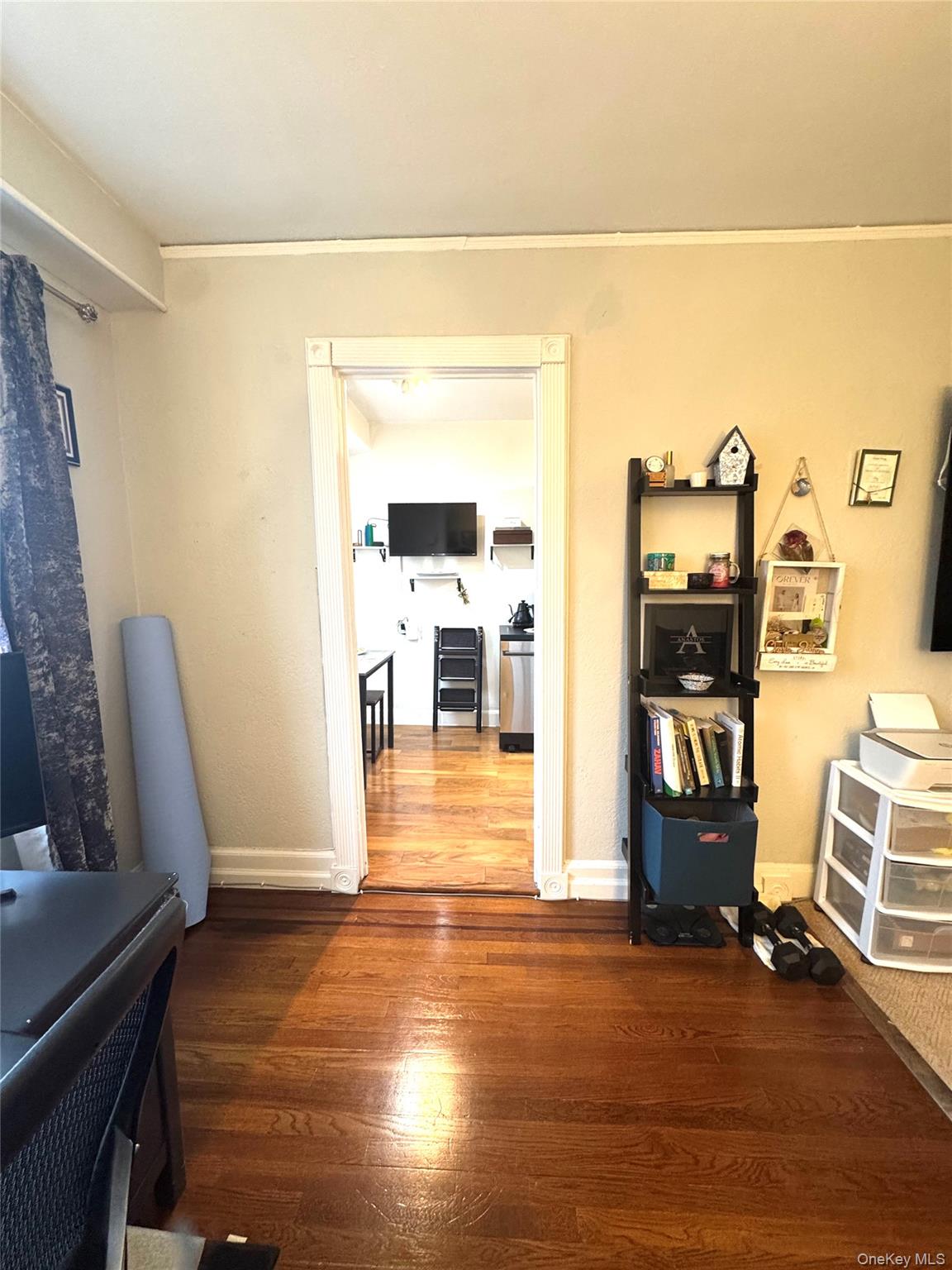 #8 photo, 69 Harney Road, Scarsdale , NY 10583