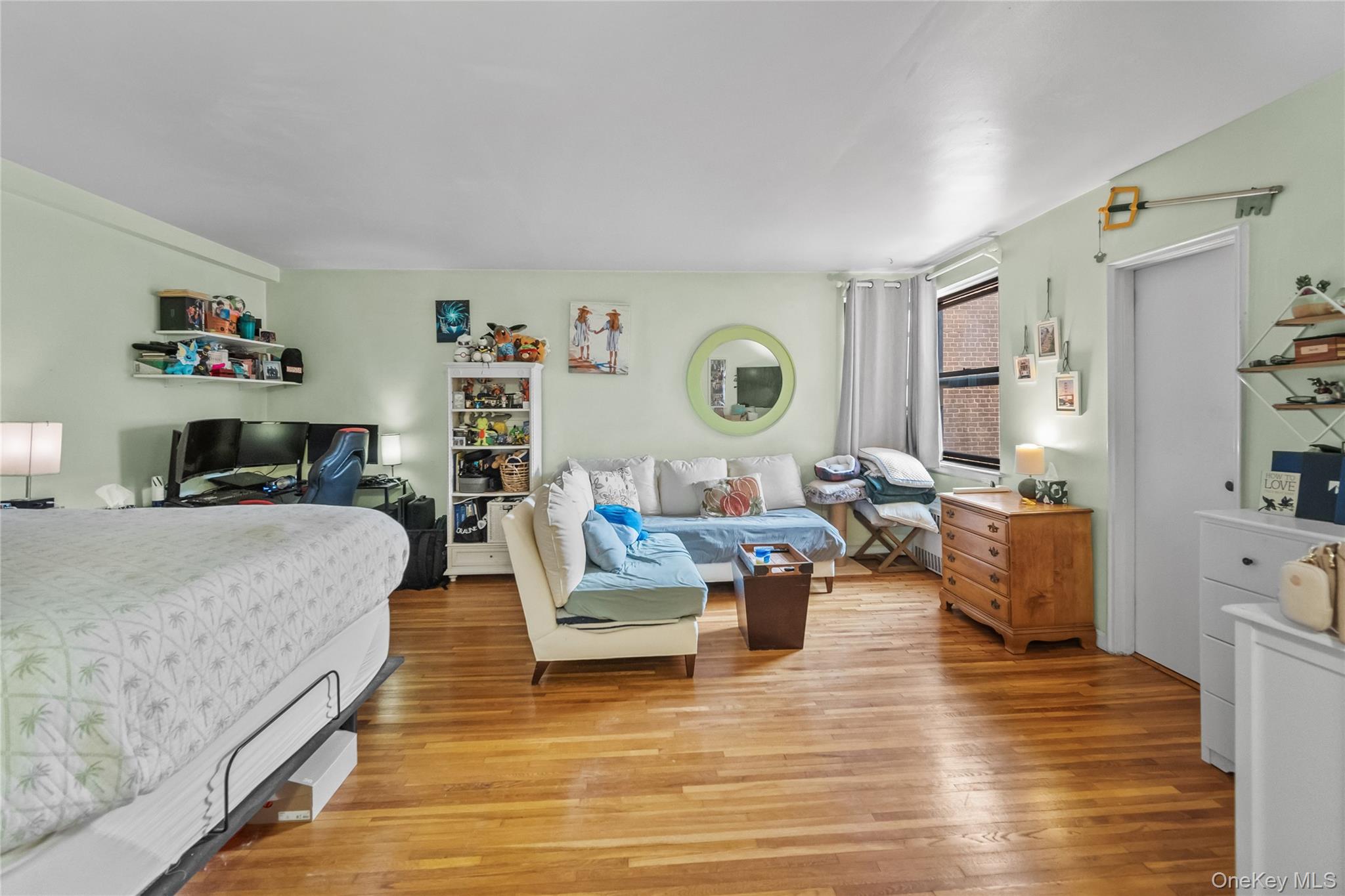 #2 photo, 142 Garth Road, Scarsdale , NY 10583