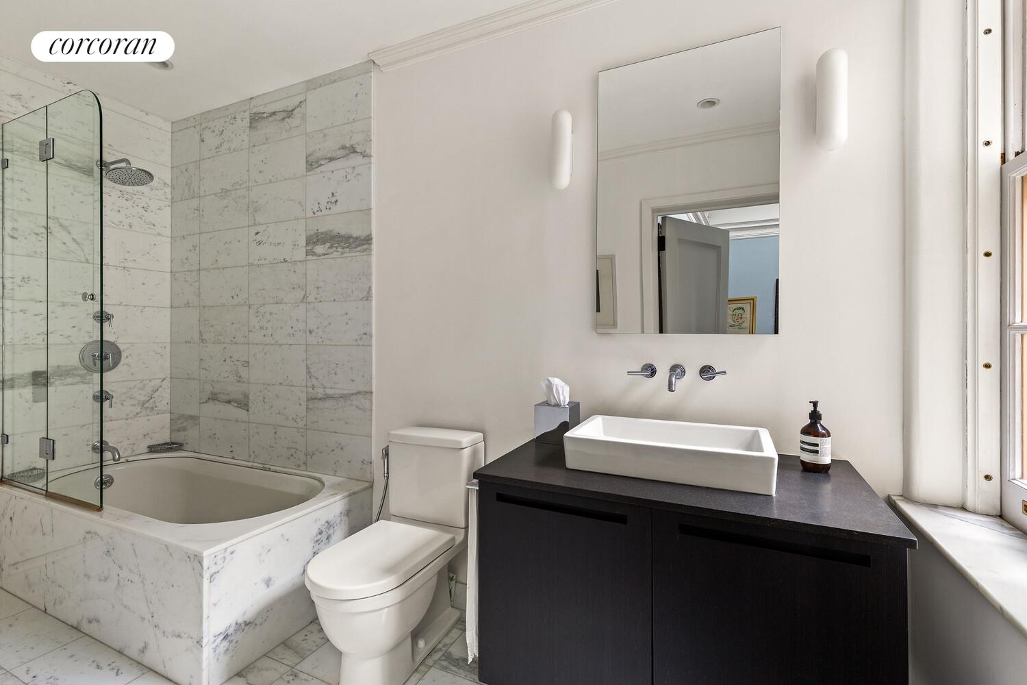 #14 photo, 1 W 64TH Street, ম্যানহাটন Lincoln Square , NY 10023