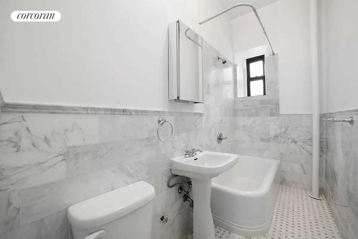 #3 photo, New York City, ম্যানহাটন Upper West Side , NY 10023