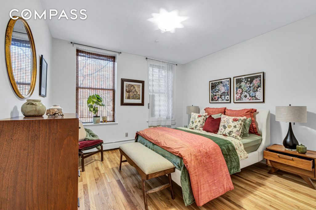 #6 photo, 2322 Adam Clayton Powell Jr Boulevard, ম্যানহাটন Central Harlem , NY 10030