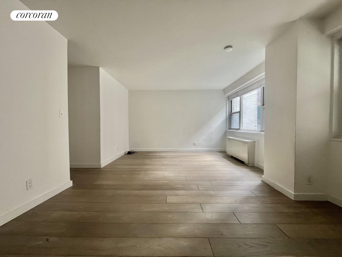 #9 photo, 321 E 48TH Street, マンハッタン Turtle Bay , NY 10017