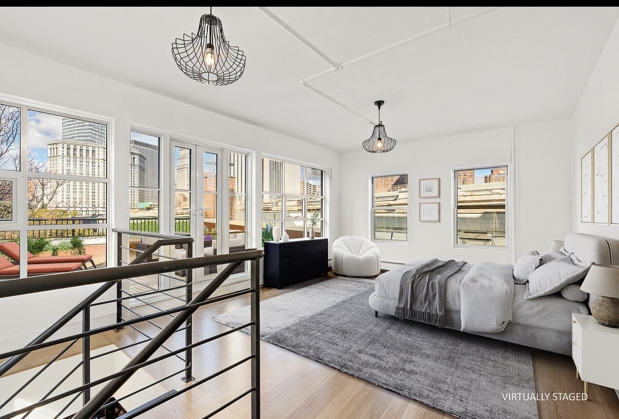 #11 photo, 272 WATER Street, South Street Seaport , NY 10038