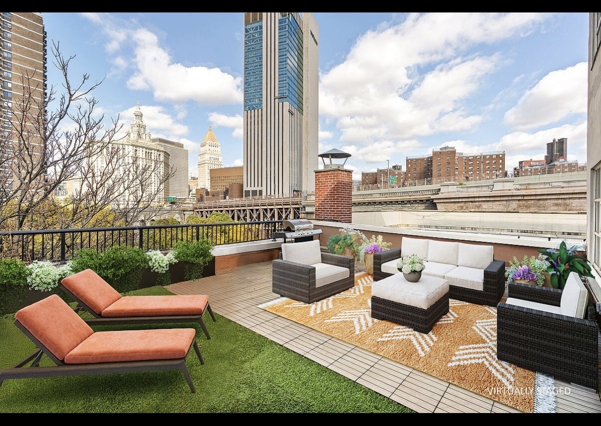 #13 photo, 272 WATER Street, South Street Seaport , NY 10038