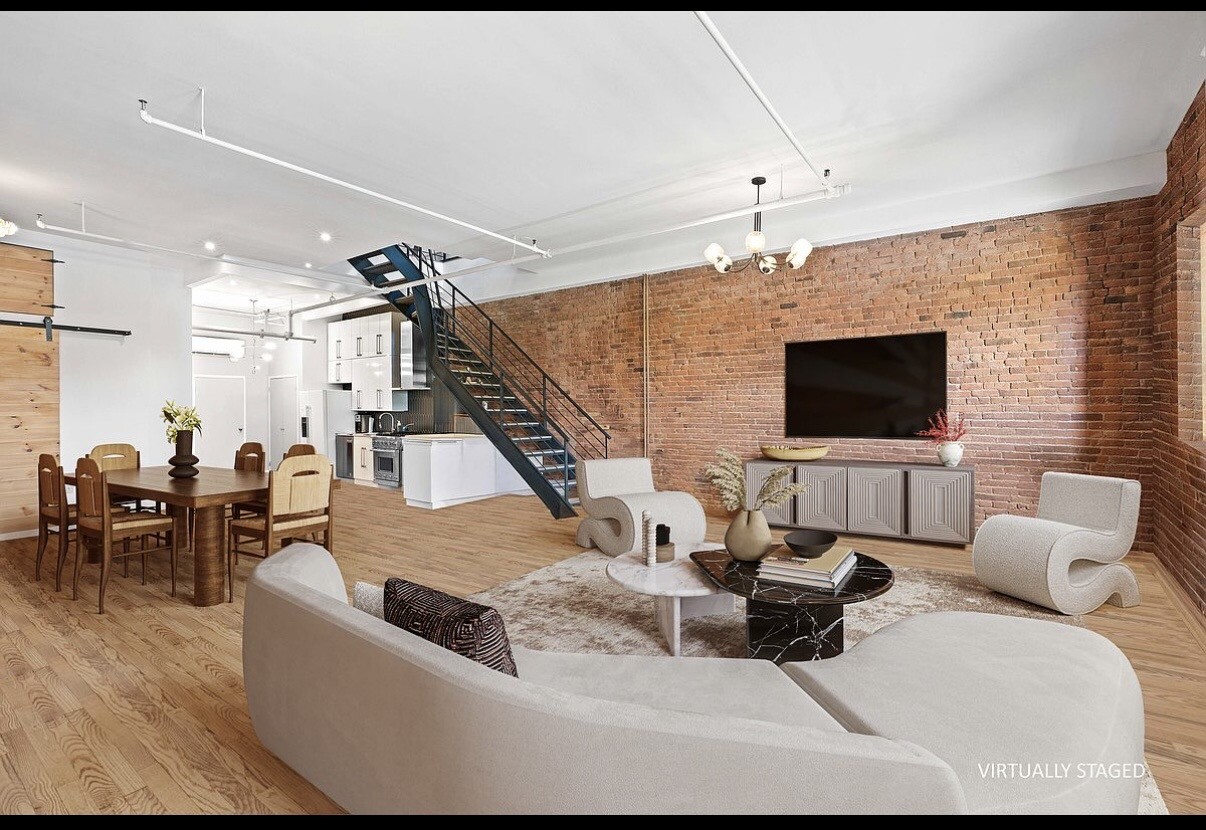 #6 photo, 272 WATER Street, South Street Seaport , NY 10038