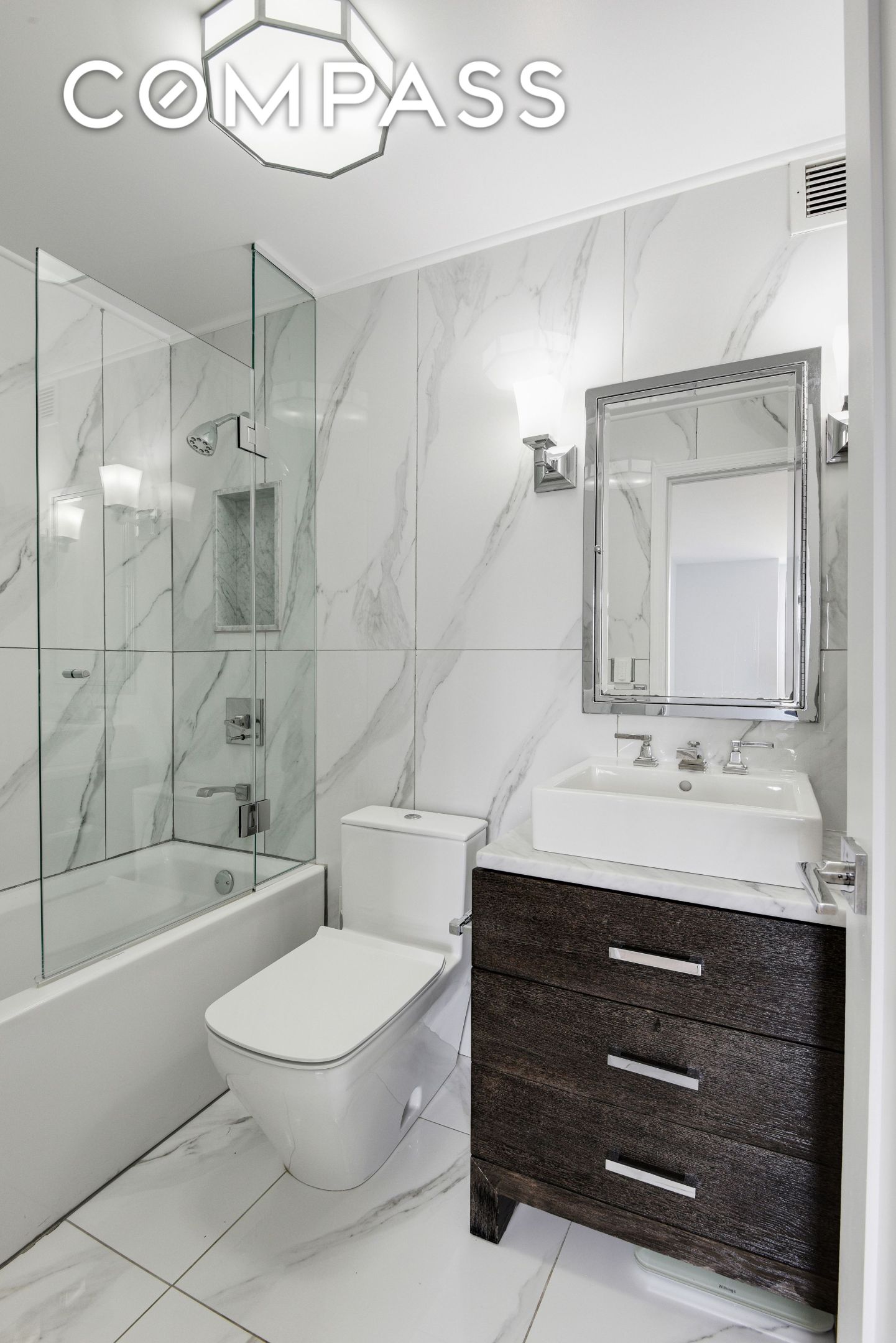 #12 photo, 400 E 70th Street, Lenox Hill , NY 10021