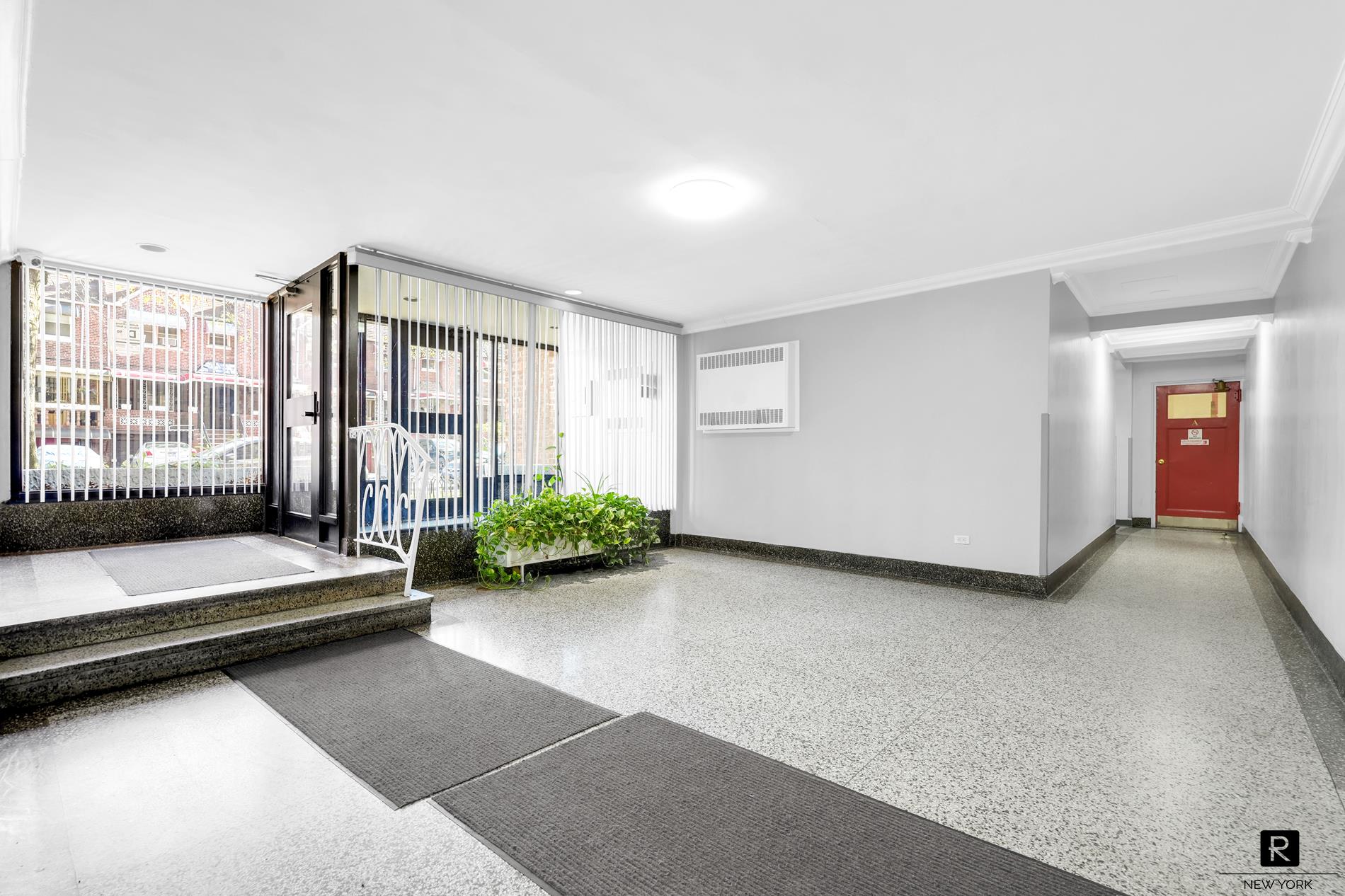 #20 photo, 10 E 43rd Street, ব্রুকলিন East Flatbush , NY 11203