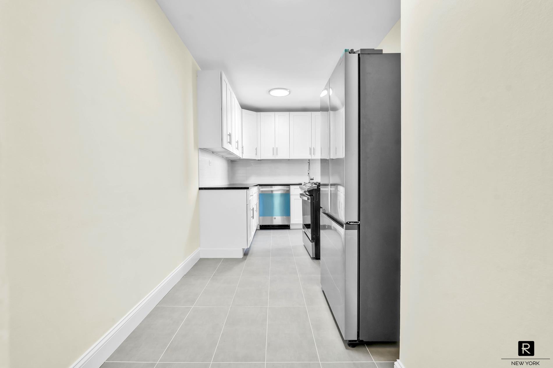 #5 photo, 10 E 43rd Street, ব্রুকলিন East Flatbush , NY 11203