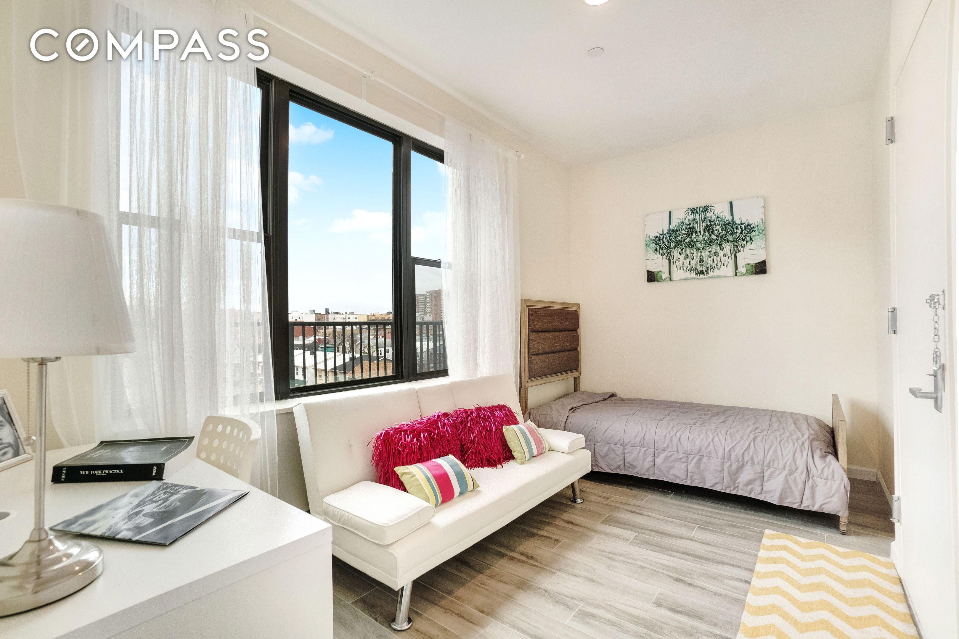 #14 photo, 407 Oceanview Avenue, ব্রুকলিন Brighton Beach , NY 11235