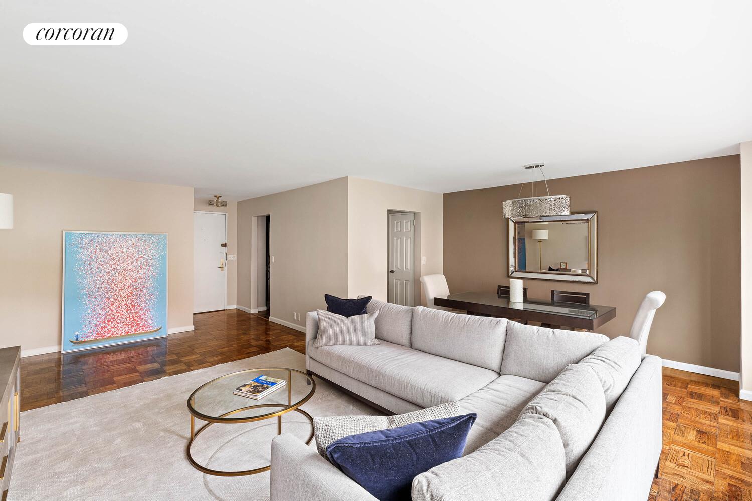 #5 photo, 200 E 74TH Street, Lenox Hill , NY 10021