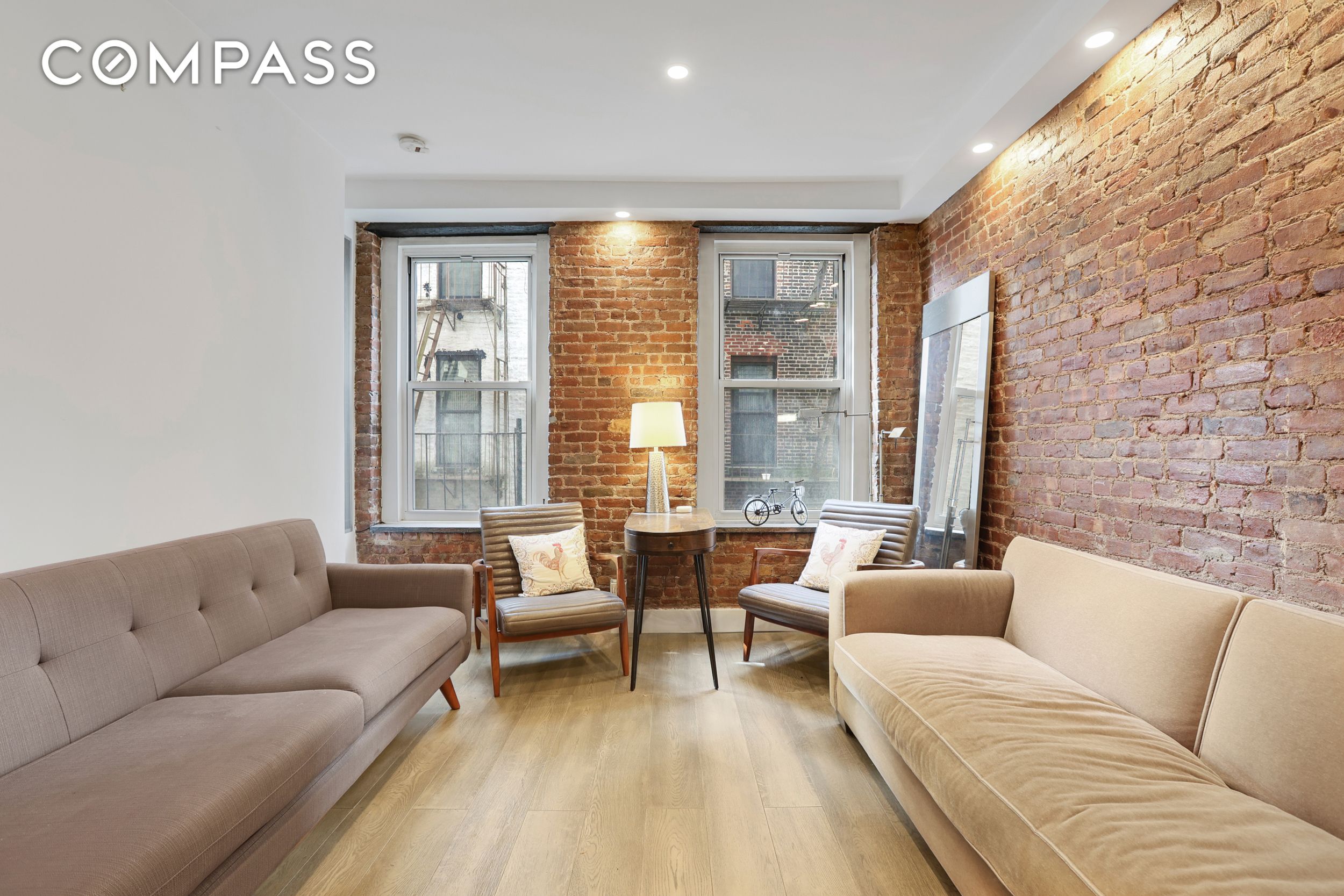 #1 photo, New York City, Манхэттен ‖ East Village , NY 10009