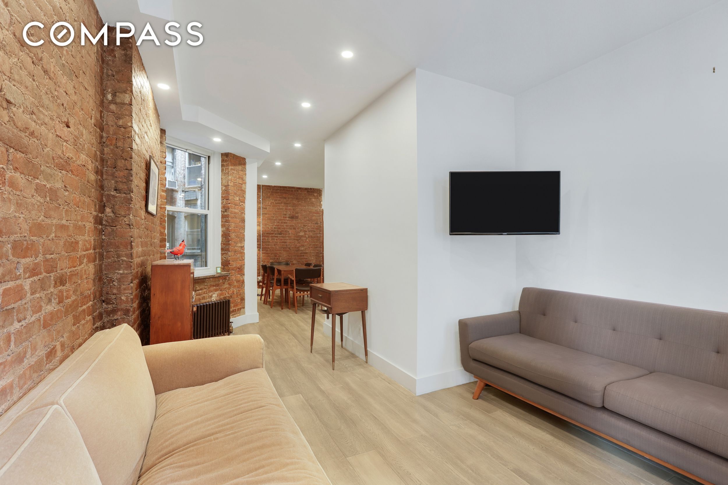 #4 photo, New York City, Манхэттен ‖ East Village , NY 10009