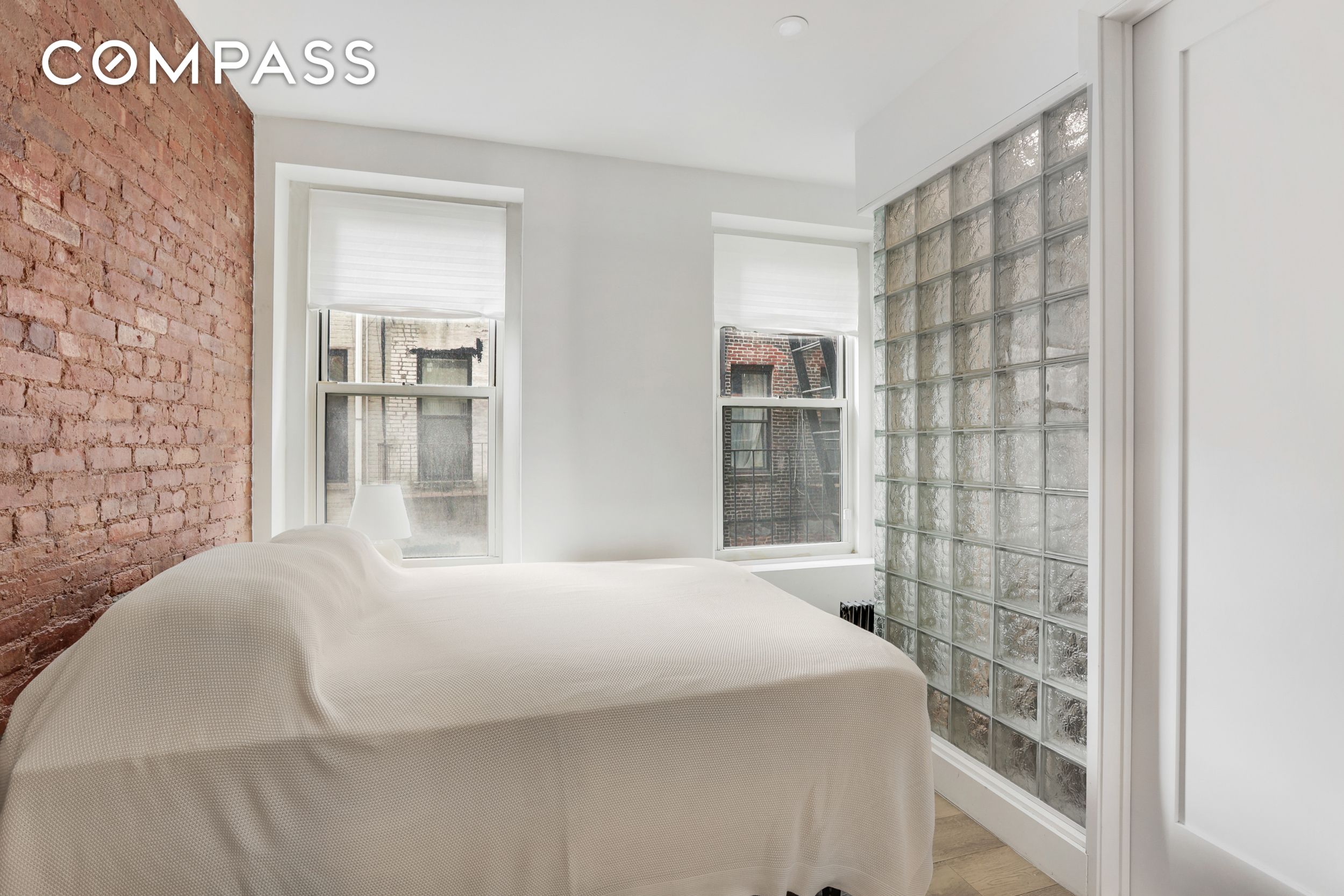 #9 photo, New York City, Манхэттен ‖ East Village , NY 10009