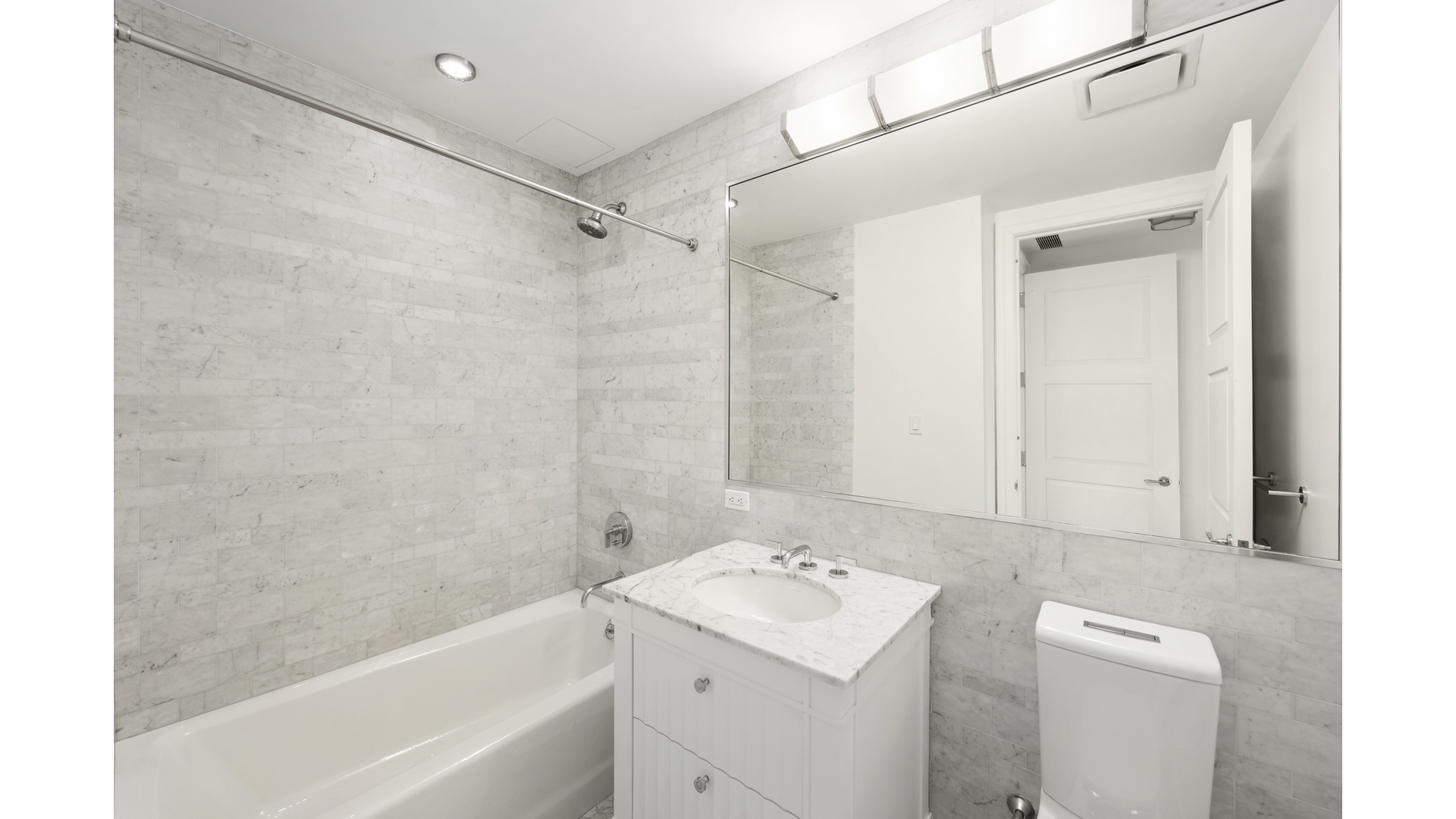 #11 photo, 30 PARK Place, Tribeca , NY 10007