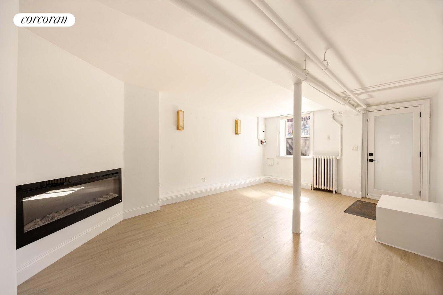 #10 photo, 129 CALYER Street, ব্রুকলিন Greenpoint , NY 11222