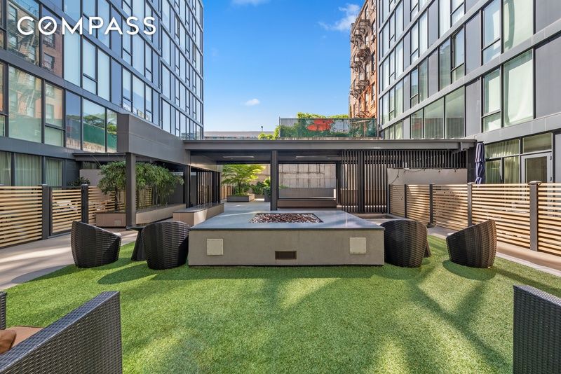 #9 photo, 540 W 49th Street, 曼哈顿 中城西区 Hell's Kitchen , NY 10019