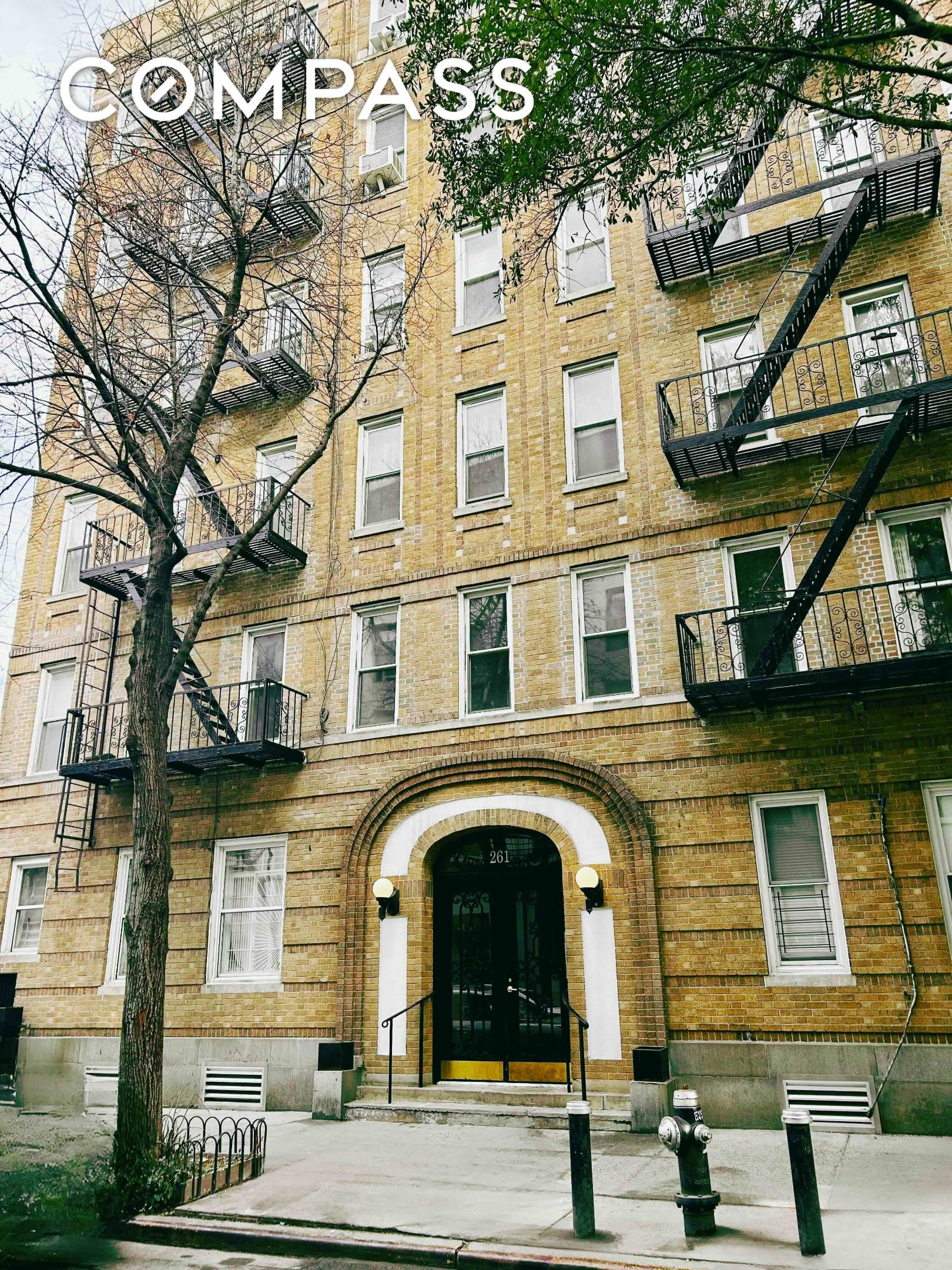 #14 photo, 261 W 22nd Street, ম্যানহাটন Chelsea , NY 10011