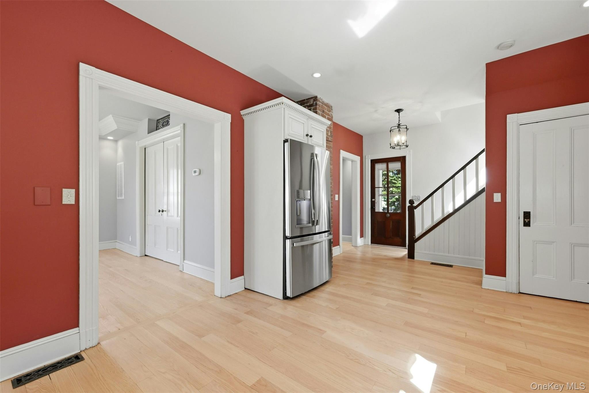 #16 photo, 117 Liberty Avenue, מחוז סאפוק Port Jefferson , NY 11777