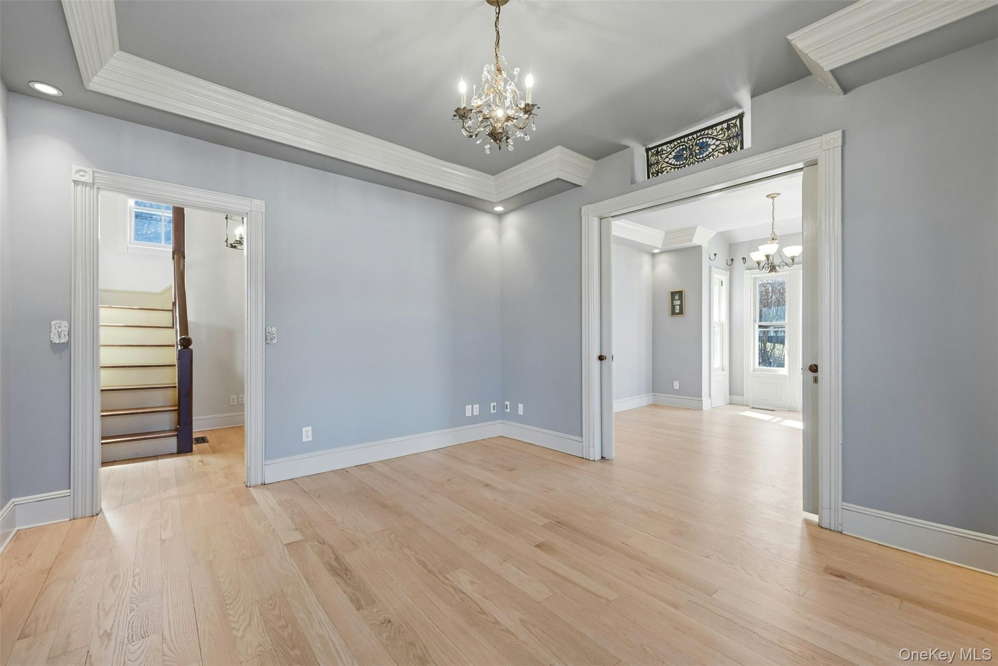 #5 photo, 117 Liberty Avenue, מחוז סאפוק Port Jefferson , NY 11777